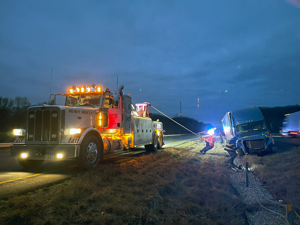 I-70 Tractor and Trailer Towing Recovery